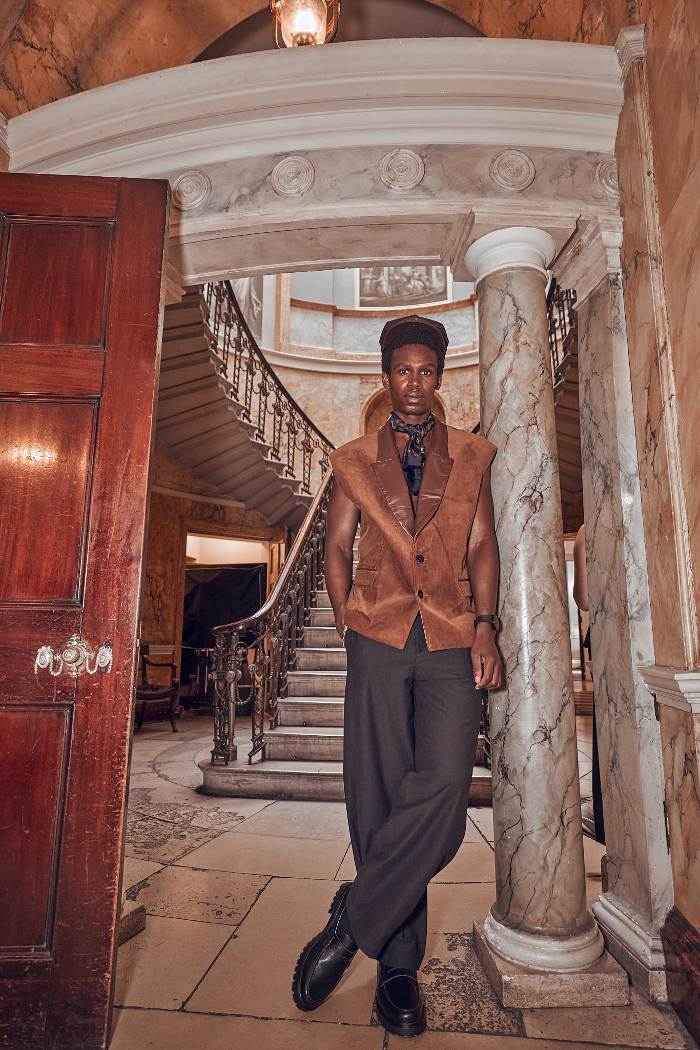 Oak Vest – Elthorne Bridge Atelier